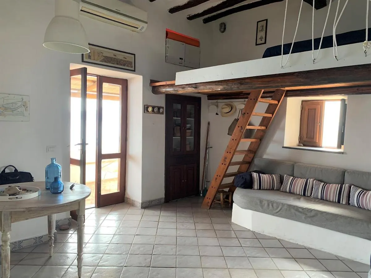 Holiday home Villa A Madonnuzza - Casa Sul Mare, Splendide Terrazze Panoramiche Lingua Italy