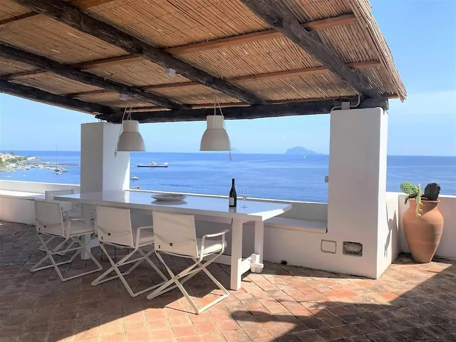 Villa A Madonnuzza - Casa Sul Mare, Splendide Terrazze Panoramiche Lingua Holiday home